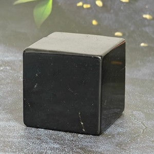 Bloque Cuadrado Sólido <span class=keywords><strong>de</strong></span> Shungita Natural Cortado a Mano, Duradero, Práctico, Antirradiación, Mineral Espiritual, Decoración para el Hogar y Escritorio - Product Image 2