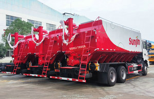 Camion-citerne Shacman H3000 6X4 de qualité supérieure pour le transport de fourrage en vrac pour élevages de bétail, volailles et animaux - Product Image 4