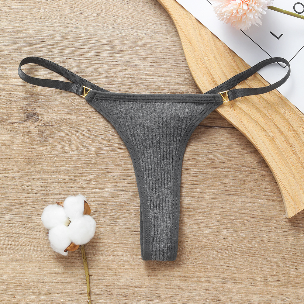 เทาเข้ม