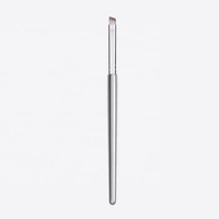 Pinceau Eyeliner Plat Angulaire à Poils Synthétiques avec Manche en Bois DM pour Maquillage, avec Logo, Échantillon Gratuit