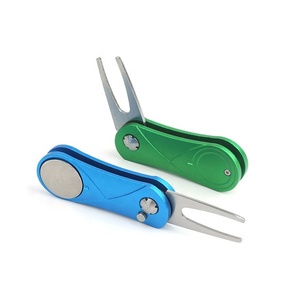Herramienta de Reparación de Golf Plegable de Alta Calidad, Fabricada en Aluminio y Acero Inoxidable - Product Image 3