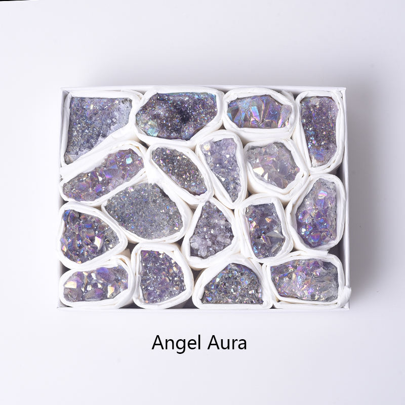 คลัสเตอร์ควอตซ์สีม่วงออร่า