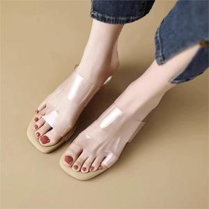 Chaussures de marche à talon asymétrique pour femme, style estival polyvalent, avec bride de cheville, idéales pour la plage et les dunes, amortissantes et antidérapantes - Product Image 4