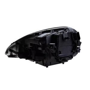 Aggiornamento da 95B.1 2014-2019 a 95B.2 2023, Fari a LED Matrix Plug and Play per Porsche Macan 95B - Product Image 5