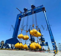 Grue portique conteneurisée sur rail de 45 tonnes avec cabine et télécommande, dotée d'un moteur et d'un engrenage à roulement