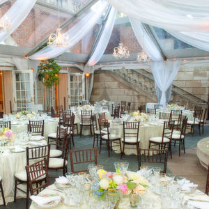 Grand chapiteau pour événement Grandes tentes en aluminium en forme de A pour fête de mariage personnalisé - Product Image 5