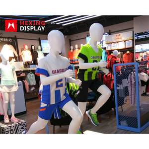 Wholesale High Quality Fiberglass Boys Running Sports Children Kids Mannequin