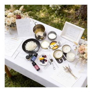 Collection de bougies de luxe en pot à base de soja avec emballage cadeau pour la promotion de la série de boutiques de parfums d'ambiance à domicile - Product Image 5
