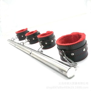Esposas y grilletes retráctiles y desmontables, un conjunto de sujeción metálico único con tubos de acero inoxidable. - Product Image 1