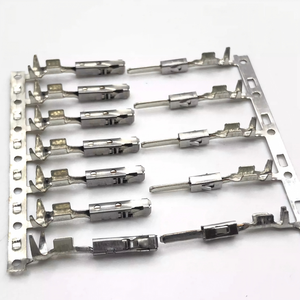 8230-4925 Série <span class=keywords><strong>TS</strong></span> Bornier de terre mâle 1,5 mm plaqué étain Connecteur automobile 20-16 AWG 50A - Product Image 5