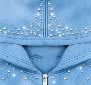 Sweat-shirt à capuche zippé surdimensionné pour homme en coton personnalisé bleu clair avec lettres en strass, style streetwear - Product Image 3