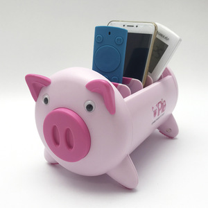 Organizador de escritorio con forma de cerdo con compartimentos para control remoto y soporte para teléfono - Product Image 1