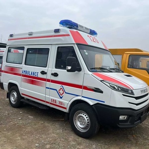 L'<span class=keywords><strong>ambulance</strong></span> la plus avancée, toute neuve, <span class=keywords><strong>Iveco</strong></span> 4x4 diesel, véhicule d'urgence hospitalier pour le transport et la surveillance. - Product Image 1