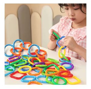 Columpio de Pájaro Arcoíris, Seguro para Escalar, de Plástico, con Eslabones de Cadena y Anillos para Bebés, Juguete Educativo DIY Personalizado Yr791 - Product Image 1