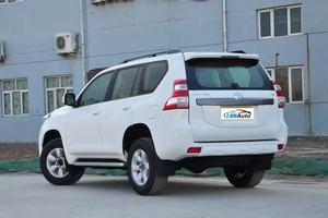 Voitures d'<span class=keywords><strong>occasion</strong></span> durables, <span class=keywords><strong>Toyota</strong></span> <span class=keywords><strong>Prado</strong></span> 2014, 4.L atmosphérique, SUV moyen-grand, 4 <span class=keywords><strong>portes</strong></span>, 5 places, véhicule tout-terrain fiable, équipé d'un toit ouvrant - Product Image 5