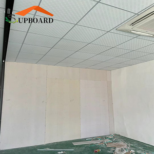 Plaques décoratives de <span class=keywords><strong>plafond</strong></span> suspendu en plâtre, designs de <span class=keywords><strong>plafond</strong></span> pour salles de classe - Product Image 3