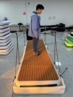 Plateforme flottante gonflable en PVC pour yacht, ponton, passerelle gonflable, pont de débarquement, rampe de secage pour yacht et jet ski