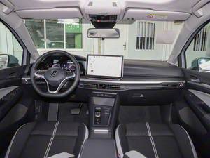 Nouvelle Volkswagen <span class=keywords><strong>Golf</strong></span> <span class=keywords><strong>8</strong></span> 280TSI DSG <span class=keywords><strong>R</strong></span>-Line, Direction à Gauche, Pneus R16, Toutes Options, Berline 5 Places, Essence - Product Image 6