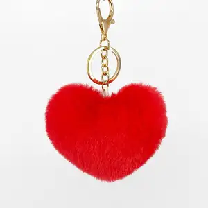 2021 wholesale keychain accessories simple heart style Fluffy cute 8cm faux fur pom pom fur ball keychain