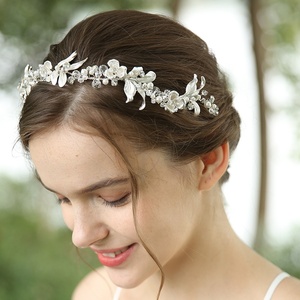 <span class=keywords><strong>Diademas</strong></span> <span class=keywords><strong>Hechas</strong></span> <span class=keywords><strong>a</strong></span> <span class=keywords><strong>Mano</strong></span> para Mujer con Cristales de Estrás y Perlas, Accesorios para Bodas - Product Image 5