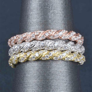 Anelli a fascia intrecciata Q319 con pavé di diamanti naturali rotondi, anello unisex da matrimonio alla moda. - Product Image 4