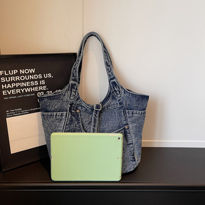 Bolso de Hombro Casual para Mujer, Bolso Ligero, Bolso de Compras a la Moda para Mujer, Diseño de Color Sólido con Material de Mezclilla Simple - Product Image 6