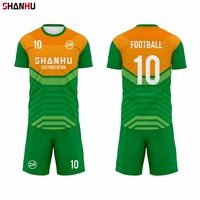 Schnell Trocknende Komfortable Atmungsaktive Fußball-Sets Jacken Oberteile Hosen Shorts Wendbare Sublimationsdruck Sportbekleidung