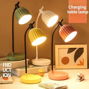 Lámpara de mesa recargable por USB, lámpara de escritorio para dormitorio, luz nocturna para lectura de libros, lámpara LED táctil regulable, luz de noche con protección para los ojos - Product Image 1