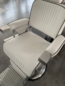 Poltrona da <span class=keywords><strong>Barbiere</strong></span> Bianca Professionale con Pompa Idraulica Resistente, Altezza Regolabile, Arredamento per Parrucchieri <span class=keywords><strong>e</strong></span> Barbieri - Product Image 3
