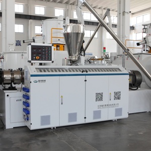 Nouvelle machine à fabriquer des panneaux en mousse <span class=keywords><strong>PVC</strong></span>/WPC laminés PET de 5 à 30 mm, extrudeuse à double vis, commande PLC, moteur, roulement, pompe <span class=keywords><strong>pour</strong></span> les plaques de balcon - Product Image 2