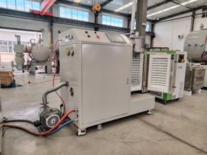 Four de frittage à résistance 2000 ° Équipement de chauffage industriel en acier inoxydable avec commande PLC pour outils en alliage dur - Product Image 5