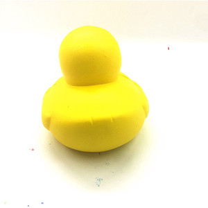 Venta al por Mayor de Juguetes Antiestrés de Espuma PU con Forma de Pato Amarillo, de Subida Lenta y Aromatizados - Product Image 5