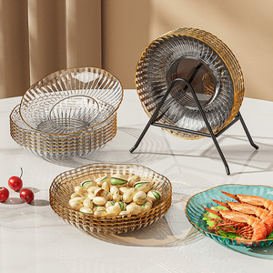 Assiette à dessert et plateau à fruits en plastique transparent de 6 pouces, écologique, avec bord doré, de luxe, réutilisable, incassable, couleurs personnalisables, pour fêtes - Product Image 1