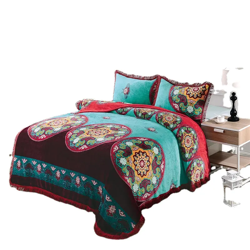 Wholesale Designer Flannel Bed Sheets Beds Comforters Set Queen Bedding King Size Comforter Embroidery Set Luxury Bed Bedding