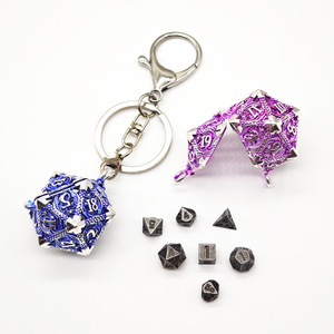 Juego de Dados <span class=keywords><strong>DND</strong></span> Mini al por Mayor, Jaula Metálica Abrible para D20, Llavero Portátil, Pequeño Juego de 7 Dados Poliédricos de Metal para Juegos de Mesa RPG - Product Image 4