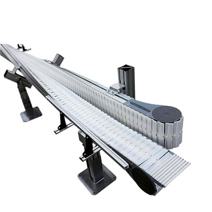 Chaîne de convoyeur en plastique AS-FLEX XMTL83 <span class=keywords><strong>AF83</strong></span> à feuilles, à traction renforcée, avec pince latérale flexible personnalisée - Product Image 1
