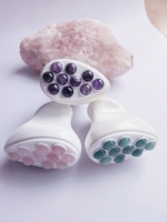 Rouleau de massage facial en jade naturel, nouveau design en fer, Gua Sha en forme de fer, Gua Sha en jade, masseur facial en pierre précieuse
