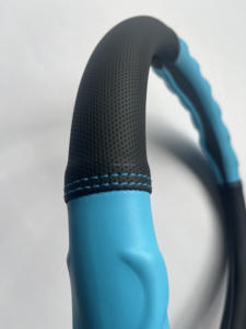 Funda para Volante de Coche MELCO Popular de 3 Radios en Microfibra y Cuero para <span class=keywords><strong>Toyota</strong></span> Corolla 2011-2013 <span class=keywords><strong>RAV4</strong></span> 2011-2012 Auris 04-DZ107 - Product Image 2