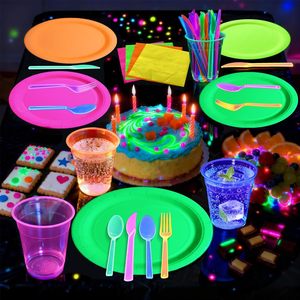 Assiettes en papier jetables, gobelets en tissu, couteaux, fourchettes, cuillères, kits fluorescents, décoration de table pour fête, couleur néon qui brille sous la lumière UV - Product Image 1