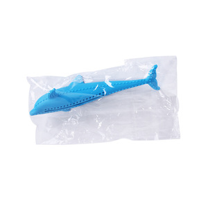 Ecológico <span class=keywords><strong>Catnip</strong></span> silicona pez juguete dentición palo perro juguete con bolsa de embalaje para gatos - Product Image 5