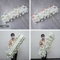 DKB Fabricant de chemins de table personnalisés 100*35cm blancs à fleurs pour la décoration de mariage, les fêtes d'anniversaire et les accessoires de décoration pour baby shower