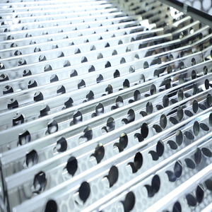 Máy phun sơn tự động cho tủ bếp bằng gỗ thông minh, chất liệu MDF, đạt chứng nhận CE - Product Image 2