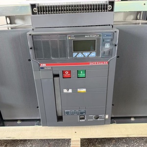 Disjoncteur d'air E4S4000 4000A 4P 690V 75kA PR122/P-LSI pour PLC - Product Image 1