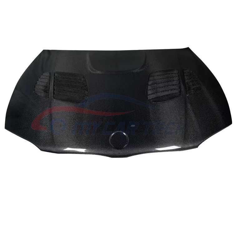 135i carbon hood e82