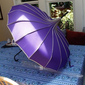 Paraguas Grande de 23-25 Pulgadas, Resistente al Viento, Tipo Pagoda, Recto, para Lluvia Intensa y Tormentas - Product Image 4