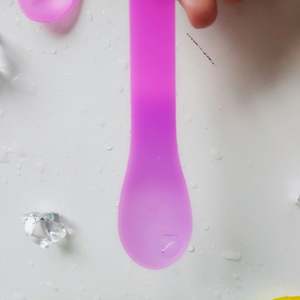 Usse ช้อนควบคุมอุณหภูมิสำหรับเด็กช้อนป้อนอาหารเด็กฝึกแบบนิ่มมาใหม่ - Product Image 3