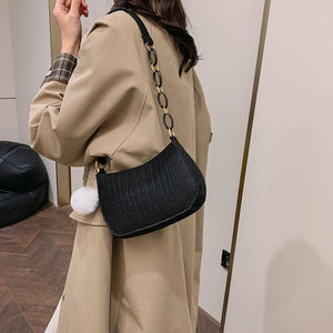 Hot selling shoulder <b>bag</b> women's fashionable casual felt armpit <b>crossbody</b> <b>bag</b> solid color <b>mini</b> women's leather shoulder <b>bag</b> - Product Image 6