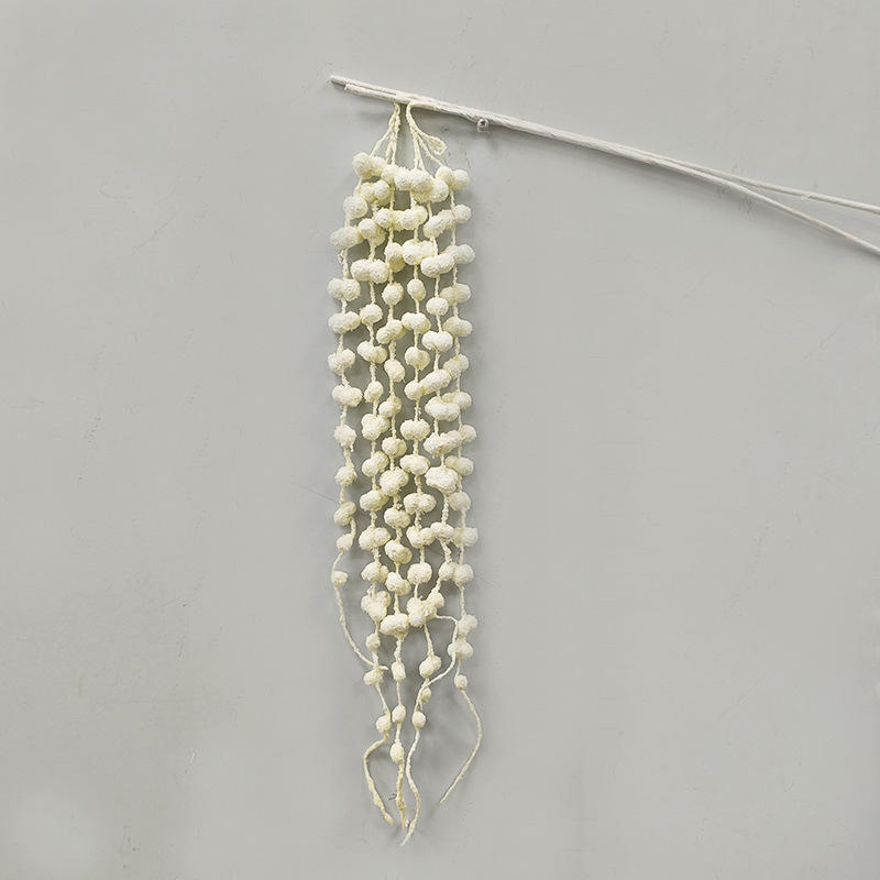 beige 3-branched love fruit