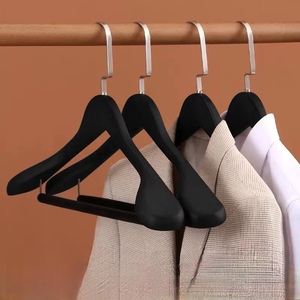 Gran oferta, colgador de armario de madera negro personalizado, ropa, vestido, camisa, traje, perchas, logotipo de ropa, colgadores de madera con estampado - Product Image 1