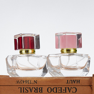 Spot Custom Thick Bottom Square Glass <b>Perfume</b> <b>Bottle</b> 30ml Transparent Cosmetic Packaging Press <b>Spray</b> Refillable <b>Bottle</b> - Product Image 4